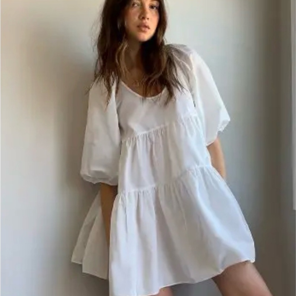 Aritzia Wilfred Fantasy Dress White Babydoll Women's L Large Semi Sheer EUC